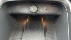 Volvo XC40 2.0 B3P Ultra Dark 5dr Auto Petrol Estate